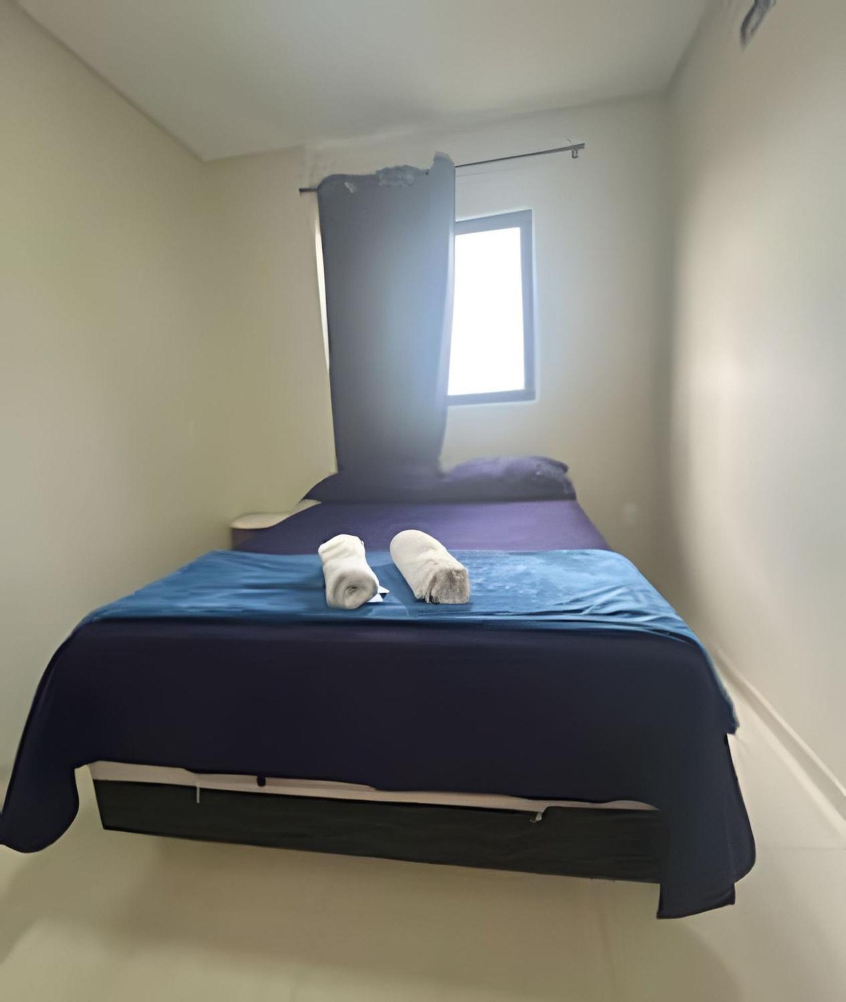 Para 10 Pessoas, 03 Quartos Ar Condicionado E Ventilador, Garagem, Atras Do Hospital Da Unimed Петролина Экстерьер фото