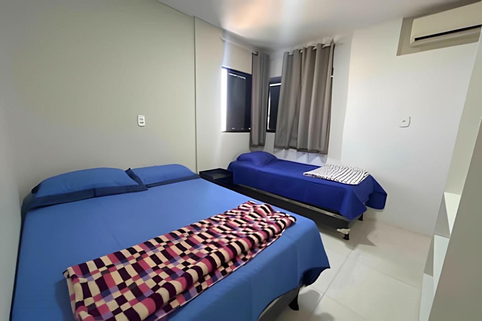 Para 10 Pessoas, 03 Quartos Ar Condicionado E Ventilador, Garagem, Atras Do Hospital Da Unimed Петролина Экстерьер фото