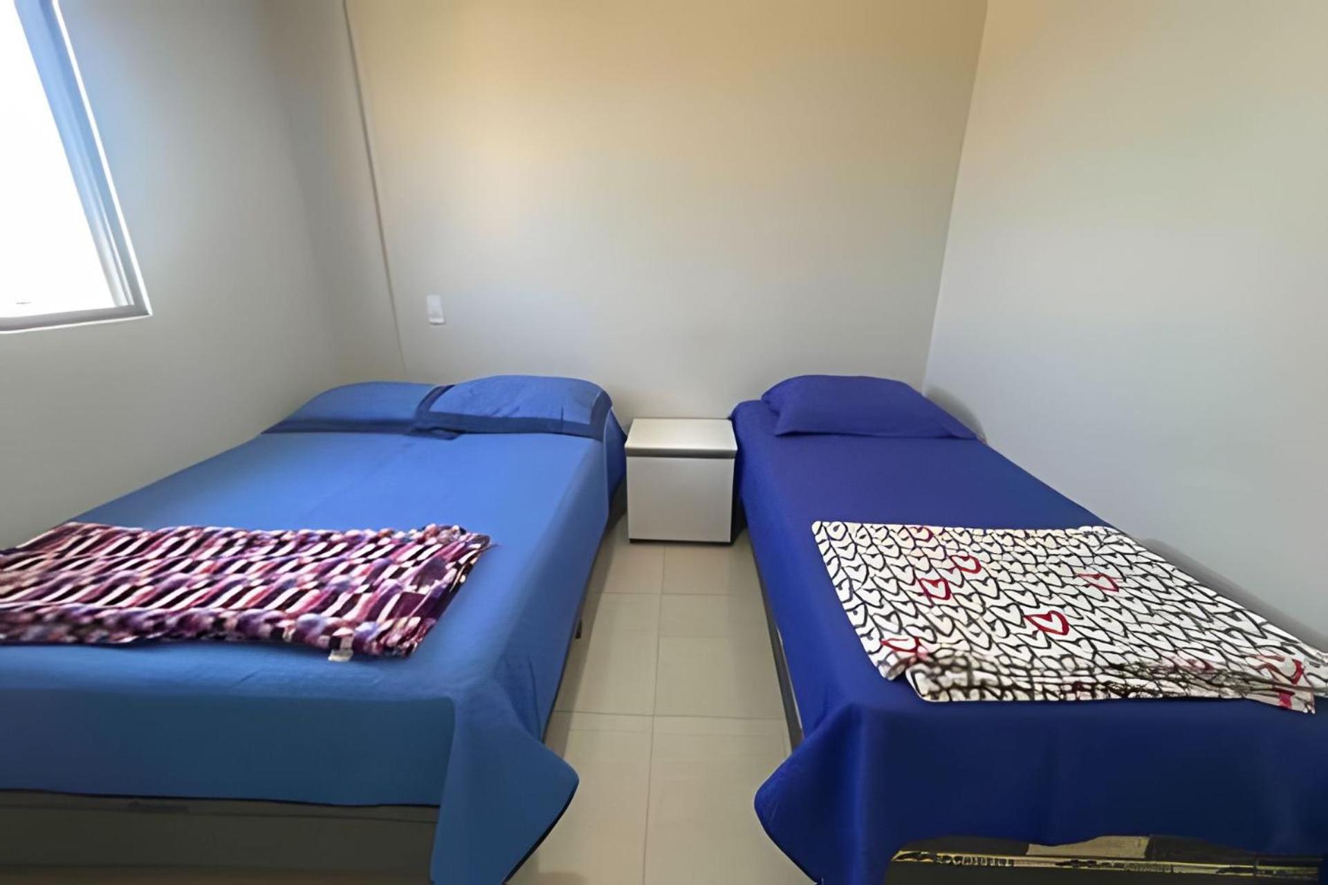 Para 10 Pessoas, 03 Quartos Ar Condicionado E Ventilador, Garagem, Atras Do Hospital Da Unimed Петролина Экстерьер фото